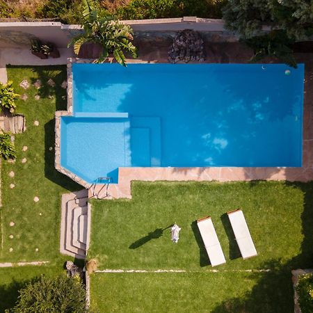 Dm Elegant And Charming Villa Foinikiá Екстериор снимка