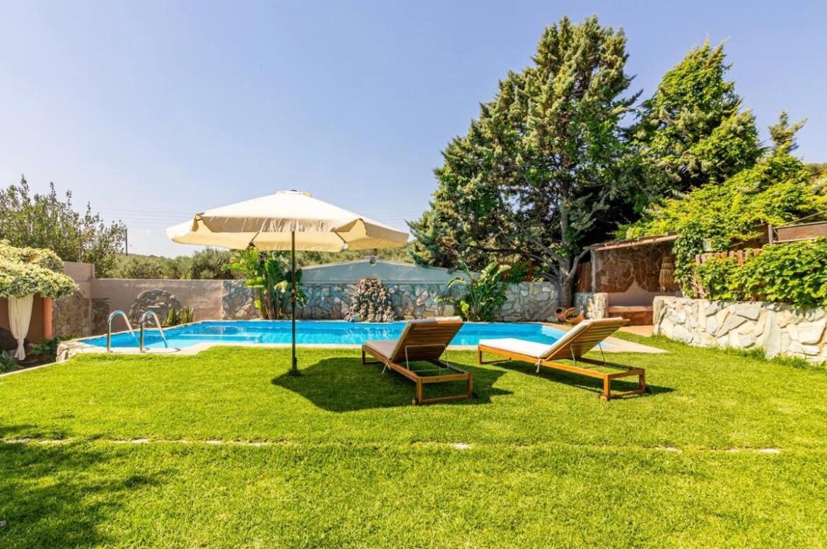 Dm Elegant And Charming Villa Foinikiá Стая снимка